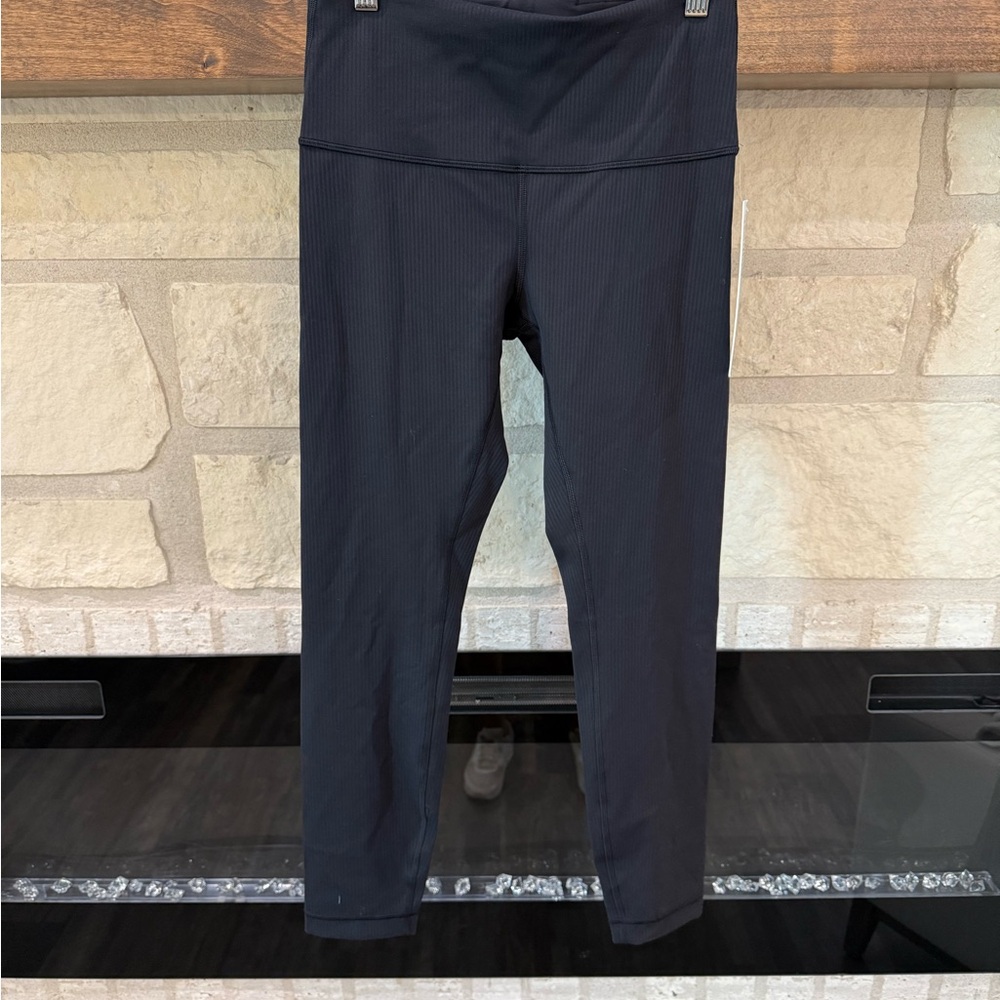 NWT Lululemon WunderTrain Leggings